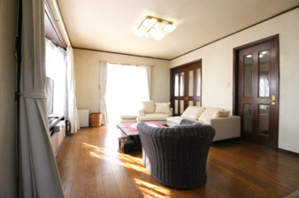 土浦市虫掛【居間・リビング】ゆったり過ごせるリビングです