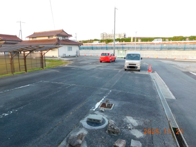 メゾン坪内【駐車場】フリースペース