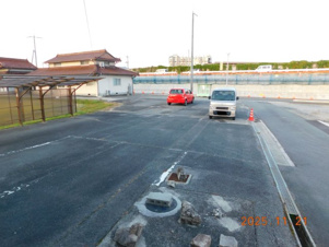 メゾン坪内【駐車場】フリースペース