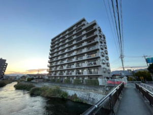 サンコーレ甲運【外観】