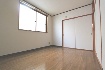 メゾンアズマ【洋室】