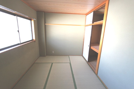 メゾンアズマ【和室】