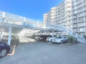 南林間ハイライズ【駐車場】利用方法や利用料、空き状況に関してはお調べしますので、気軽にお問合せ下さい。