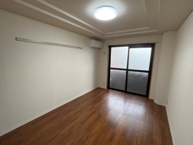 グローリアスＭ・Ａ・Ｋ【居間・リビング】リビング