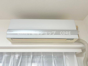 エクセレントスクエア相模大野【設備】エアコン付きで1年中快適にお過ごし頂けます。初期費用を抑えることができる嬉しい設備です。