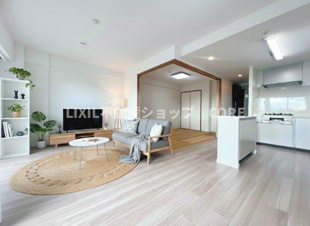 エクセレントスクエア相模大野【居間・リビング】本画像はCGで作成しており、実際に現地に家具は置かれておりません。また、価格に家具は含まれておりません。