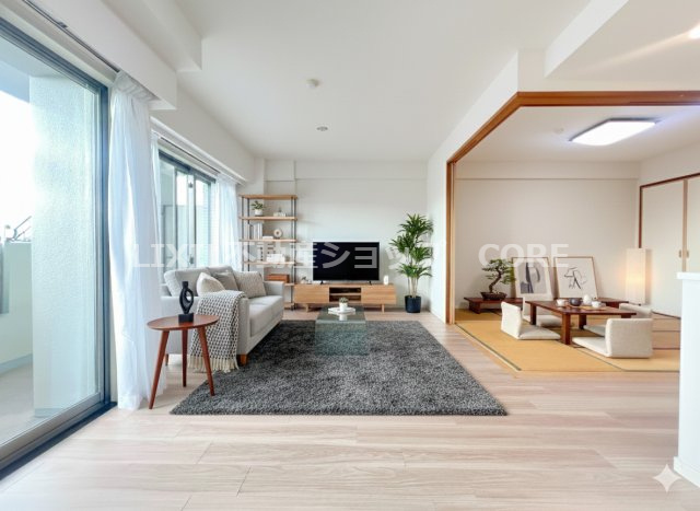 エクセレントスクエア相模大野【居間・リビング】本画像はCGで作成しており、実際に現地に家具は置かれておりません。また、価格に家具は含まれておりません。