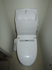 クレイノＫＡＧＵＲＡＭＡＣＨＩⅡ【その他】温水洗浄便座