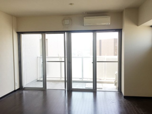 クリスタルプラザアネックス多治見【居間・リビング】