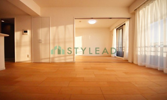 ランドシティ上大岡ロイヤルヒルズ【居間・リビング】