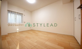 ランドシティ上大岡ロイヤルヒルズ【洋室】