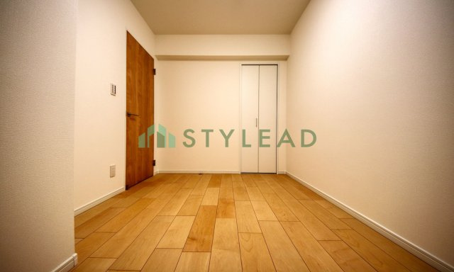 ランドシティ上大岡ロイヤルヒルズ【洋室】