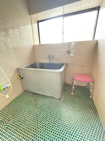 盛岡市西青山３丁目の中古一戸建【浴室】
