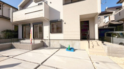 「Tiktok動画　柏市加賀2丁目　カースペース並列3台　新築戸建」の画像