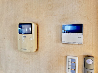 カーポート付きで雨の日も安心♪