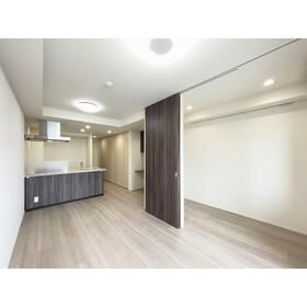 コンフォリア北沢【居間・リビング】