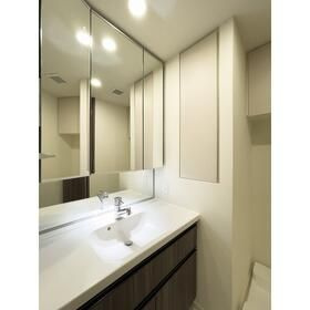 コンフォリア北沢【洗面所】