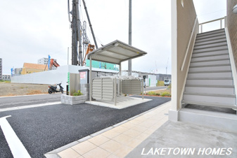 グレイスＩ【共有部分】敷地内に屋根付きの駐輪場があります。