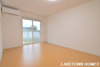 グレイスＩ【居間・リビング】９．８帖の洋室です。