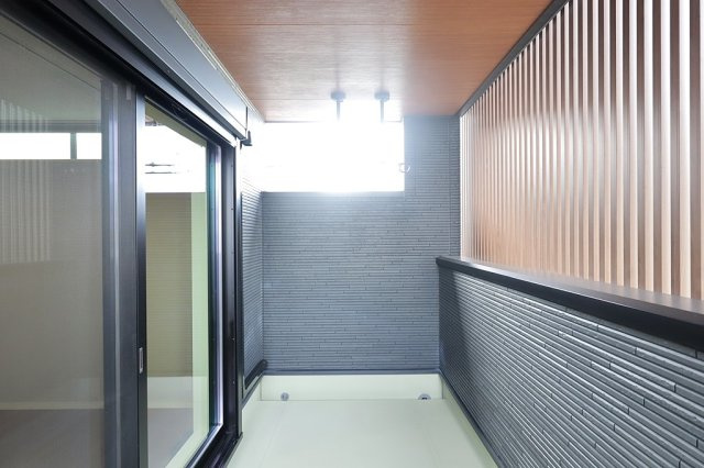 グラッド・エージェント長尾元町【バルコニー】広々としたバルコニーです