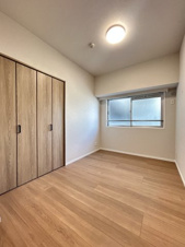 グレイス佐賀駅前【洋室】