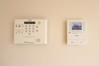 クラリス ティアラ【セキュリティ】ＡＬＳＯＫホームセキュリティー搭載＋モニター付インターホン