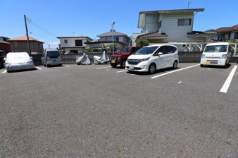 クラリス ティアラ【駐車場】駐車場