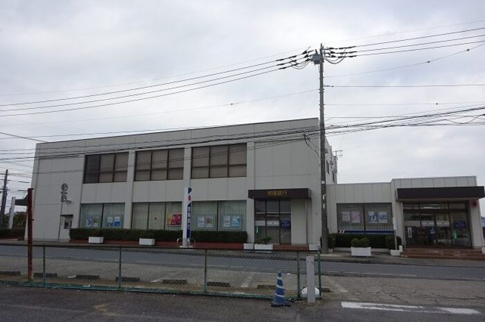 クラリス ティアラ常陽銀行吉田支店 592ｍ