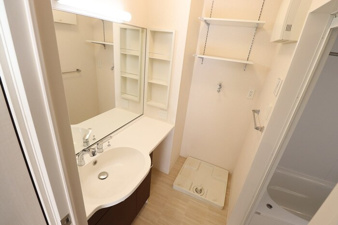 クラリス ティアラ【洗面所】ワイドカウンター洗髪洗面化粧台