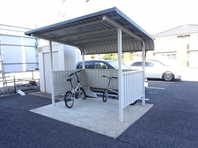 ハピネス Ｃ【共有部分】駐輪場