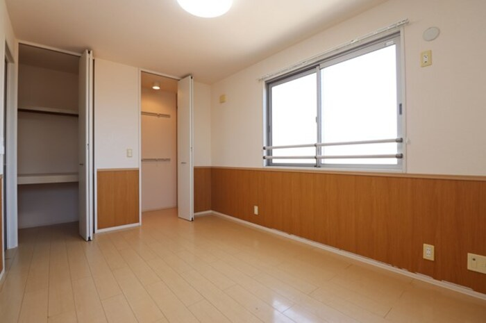 ハピネス Ｃ【寝室】洋室