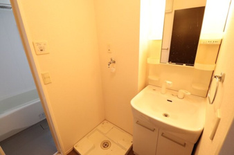 ハピネス Ｃ【独立洗面台】洗髪洗面化粧台