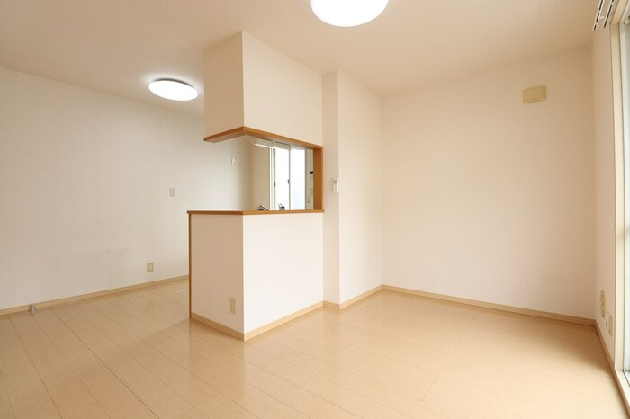 ハピネス Ａ・Ｂ【居間・リビング】リビング全景