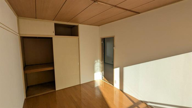 大きな収納でお部屋がすっきり片付きます