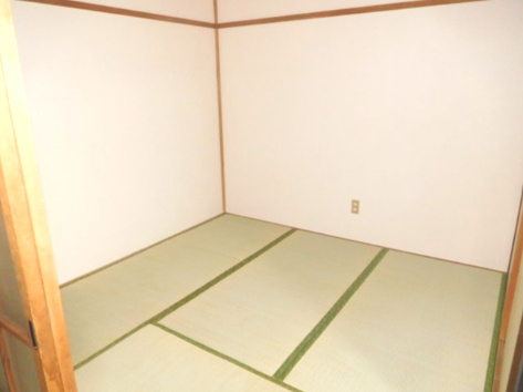 メゾン田中Ⅱ【和室】