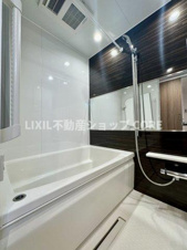 藤和シティホームズ大和パークサイドビュー【浴室】一日の疲れを癒す浴室は広々１坪以上！雨の日のお洗濯にも大活躍な浴室乾燥機付！
