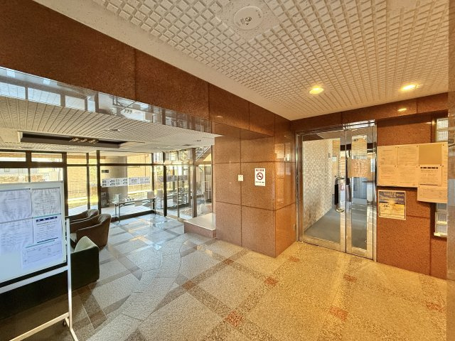 ダイアパレス甲府城東Ⅱ【エントランス】