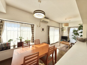 ダイアパレス甲府城東Ⅱ【居間・リビング】