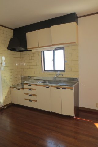 佐賀市西与賀町大字高太郎のアパート【キッチン】