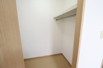 メゾングレース Ｄ・Ｅ【収納】ウォークインクローゼット