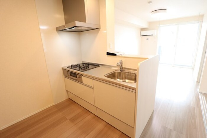 アマーテ姫子 B棟【キッチン】対面システムキッチン（ガスコンロ付）