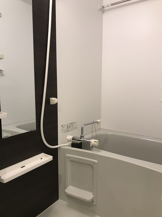 リブリ・Tripolis Ⅲ【浴室】