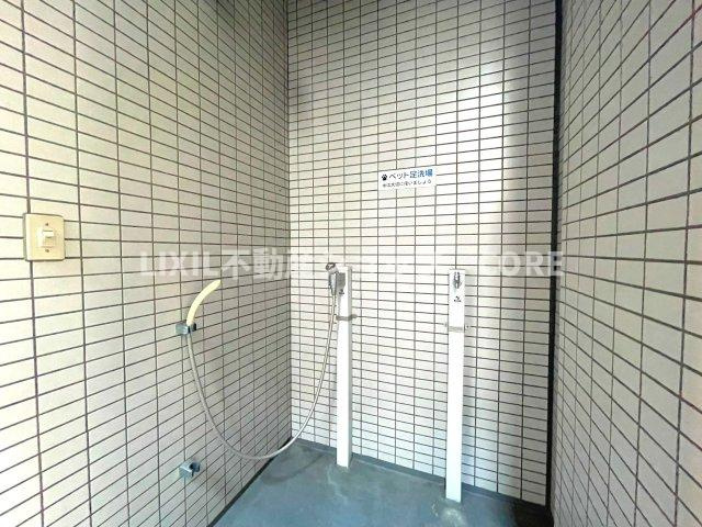 日神パレステージ小田急相模原フロント【共有部分】ペットと一緒に暮らせるマンションです。共有部分にはペットの足洗場もございます。