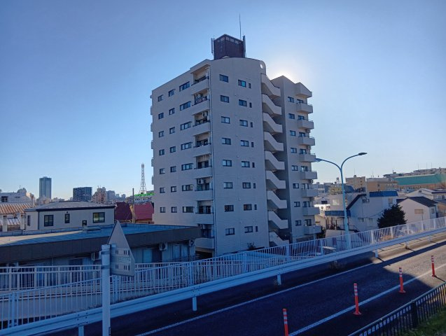 北千住ビューハイツ【外観】2019年大規模修繕済みの綺麗な外観です。