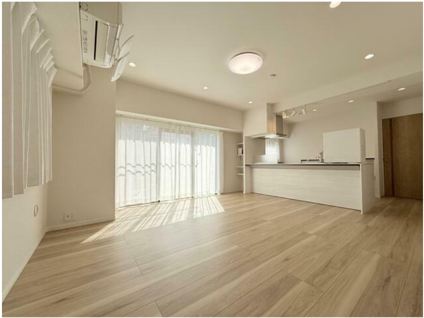 北千住ビューハイツ【周辺】【荒川の土手】80m 徒歩１分