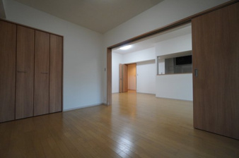 コスモ川口並木元町エグゼ【洋室】