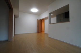 コスモ川口並木元町エグゼ【居間・リビング】