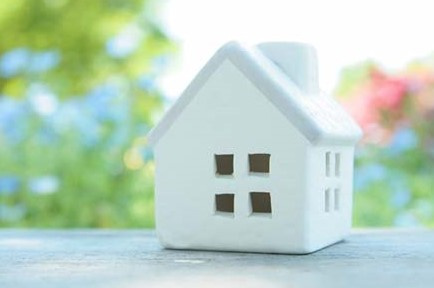 住宅ローン関連費用。住宅ローンを組む際に発生する費用について解説する。の画像