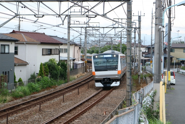日野市に住むならアクセスに便利な駅や路線はどれ？の画像