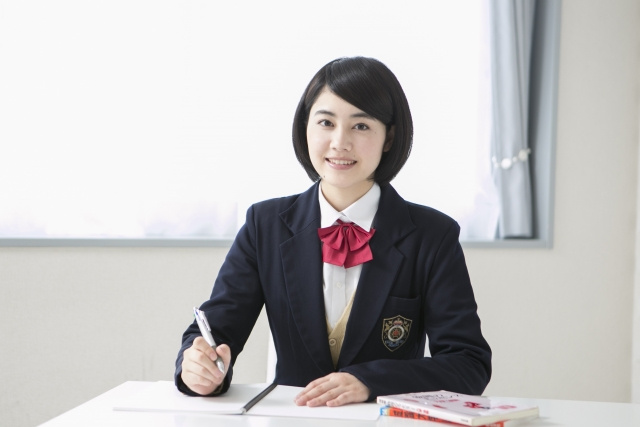 横浜市には高校生対象で返還不要の奨学金制度があるんです！の画像